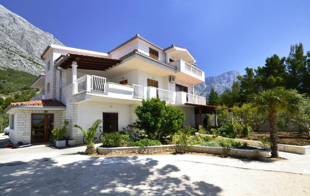 Family Friendly Apartments With A Swimming Pool Baska Voda, Makarska - 12442 Esterno foto