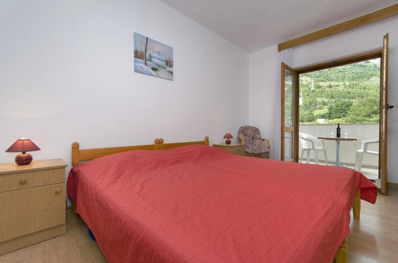 Family Friendly Apartments With A Swimming Pool Baska Voda, Makarska - 12442 Esterno foto